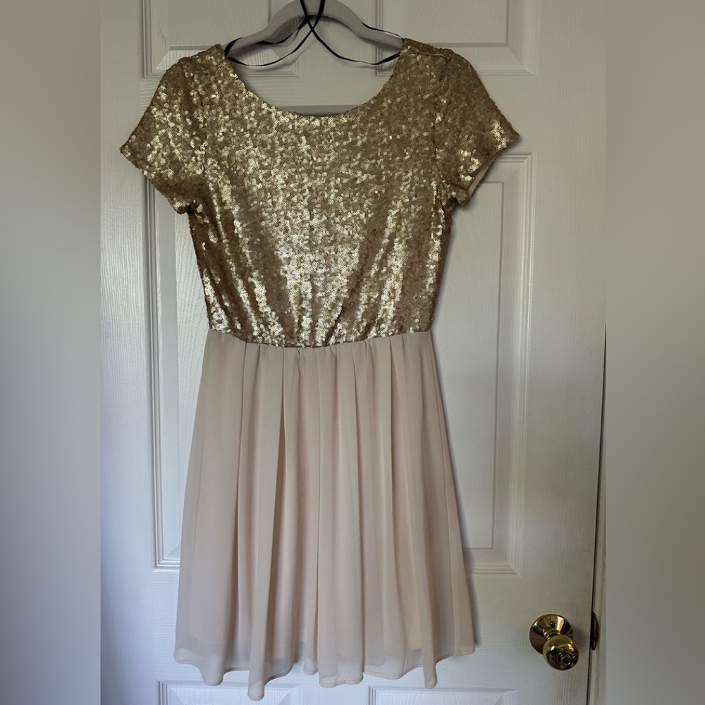 Forever 21 small Gold Sequin Dress
